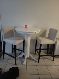 Tall table and chairs