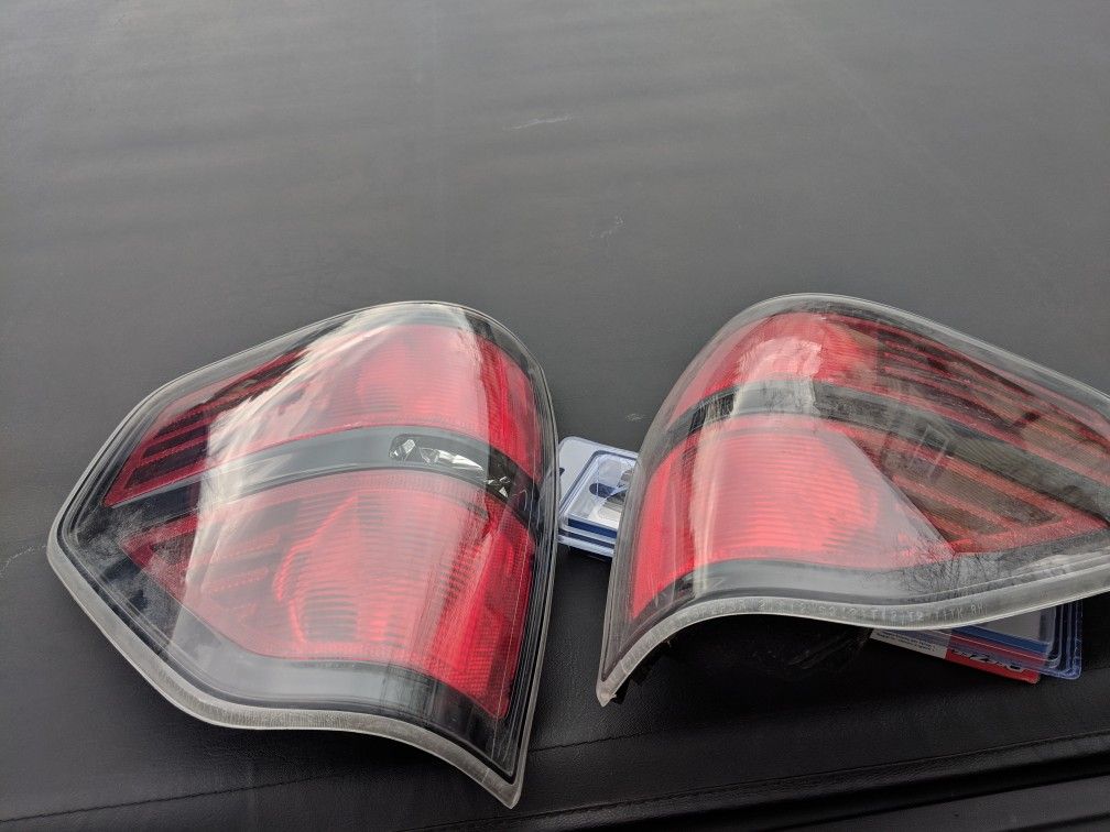 2009-2014 Ford F150 FX4 tail lights