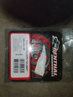 Gsxr 600 Renthal sprocket, -1, +2. 520 sprocket size.