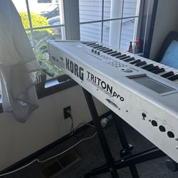 KORG Triton Pro Keyboard 