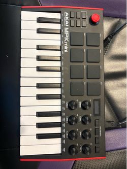 Akai MPK mini