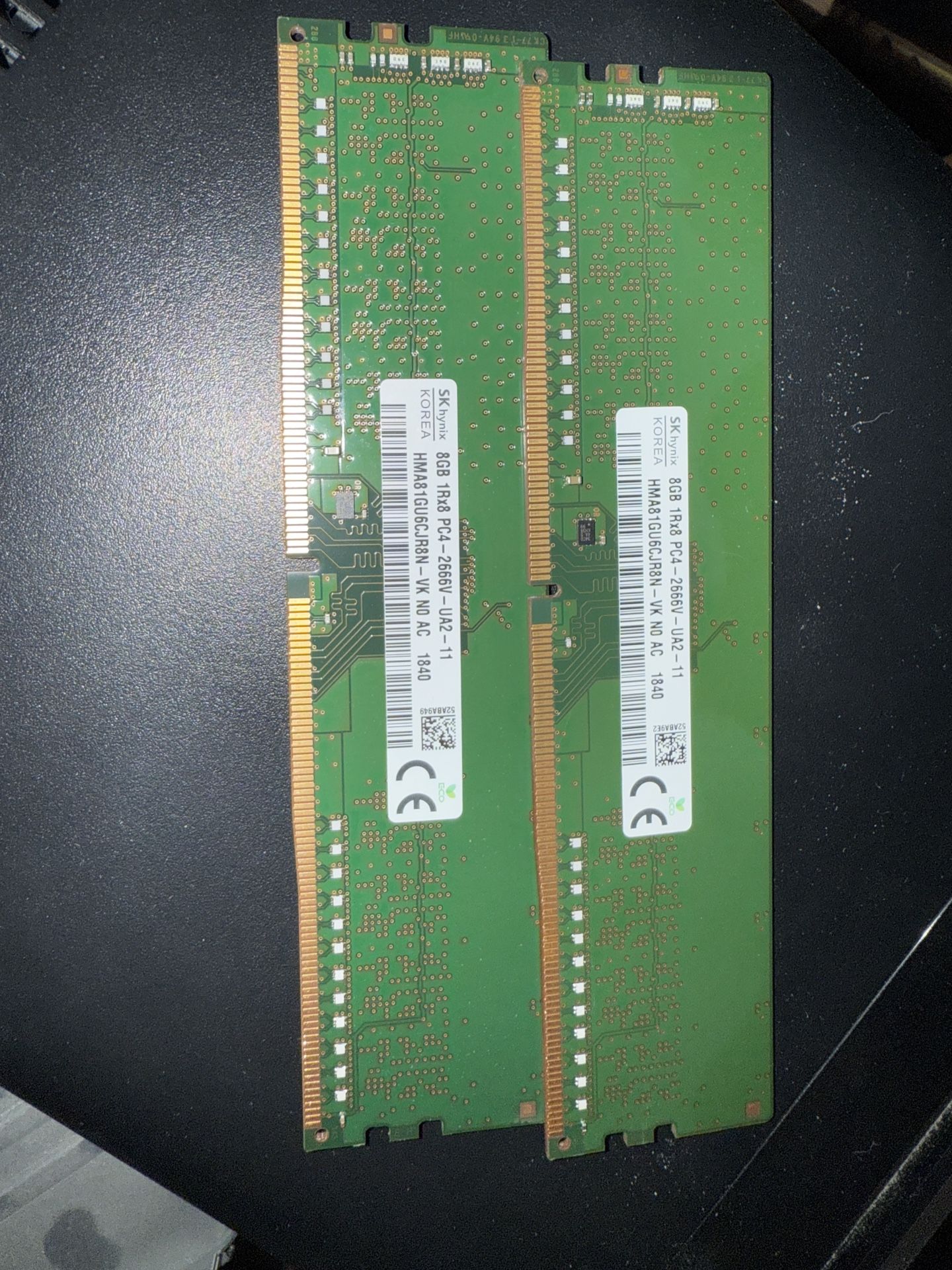Hynix 8GB PC4-21300 DDR4-2666MHz 288-Pin DIMM 1.2V Memory RAM Module HMA81GU6CJR8N-VK