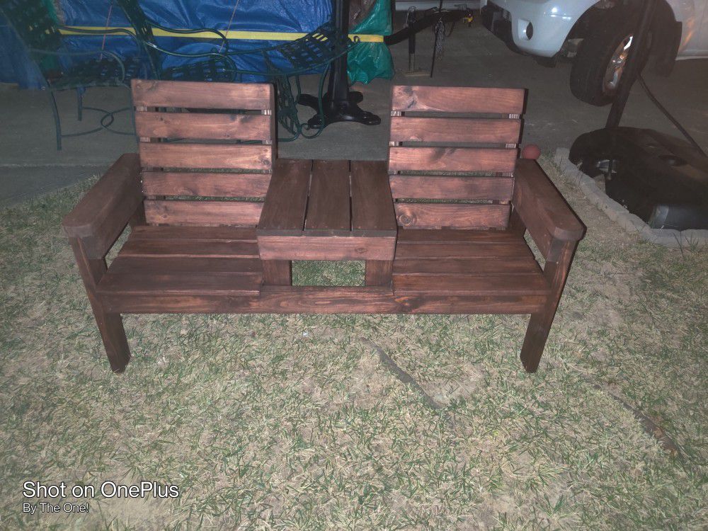 Outdoor Furniture And Decor