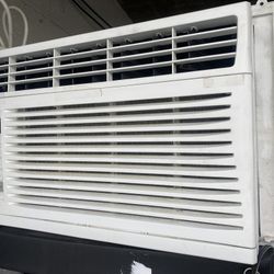 AC Window Unit