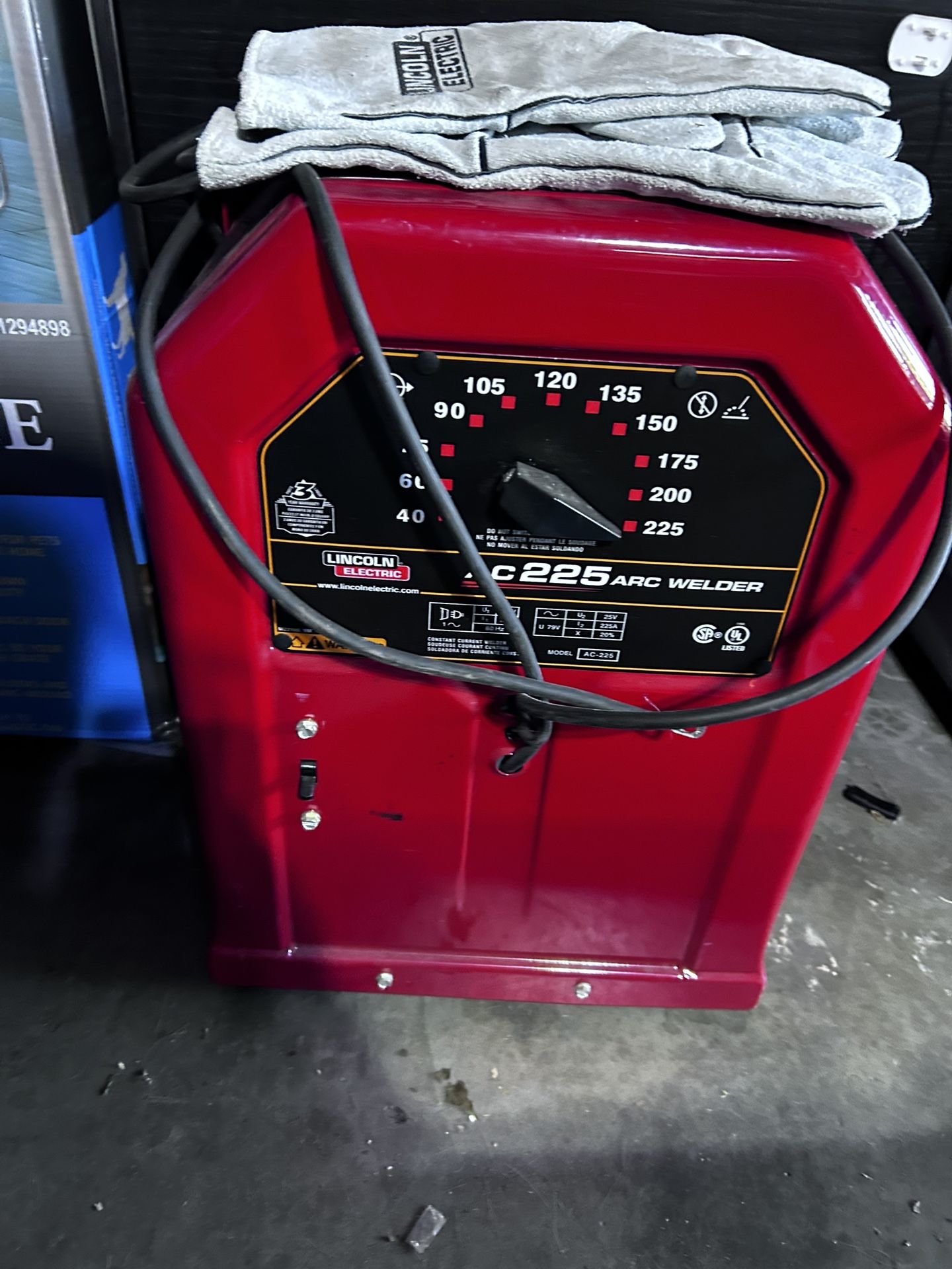 Lincoln Electric 225 Ac Welder