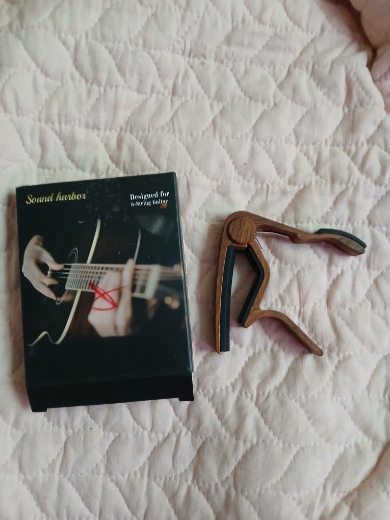 Sound Harbor Capo
