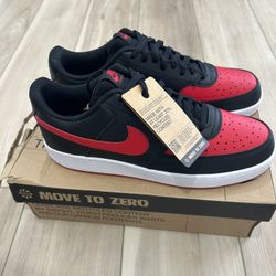 Nike Court Men’s Size 13- New 