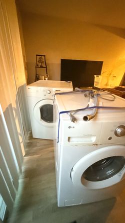 LG Front Load Washer and Dryer Set