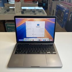 MacBook Pro TouchBar 32GB Ram 2TB SSD with Final Cut Pro & Logic Pro X