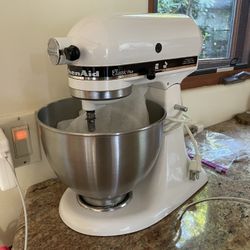 KitchenAid Classic Plus Standing Mixer