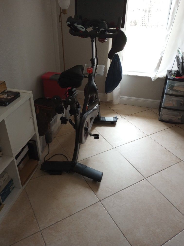BICICLETA PELOTON NEW