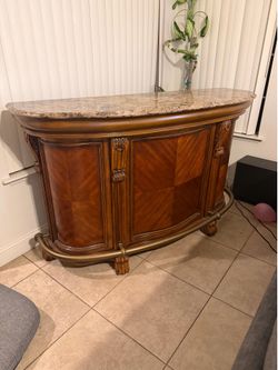 Luxury home Bar.