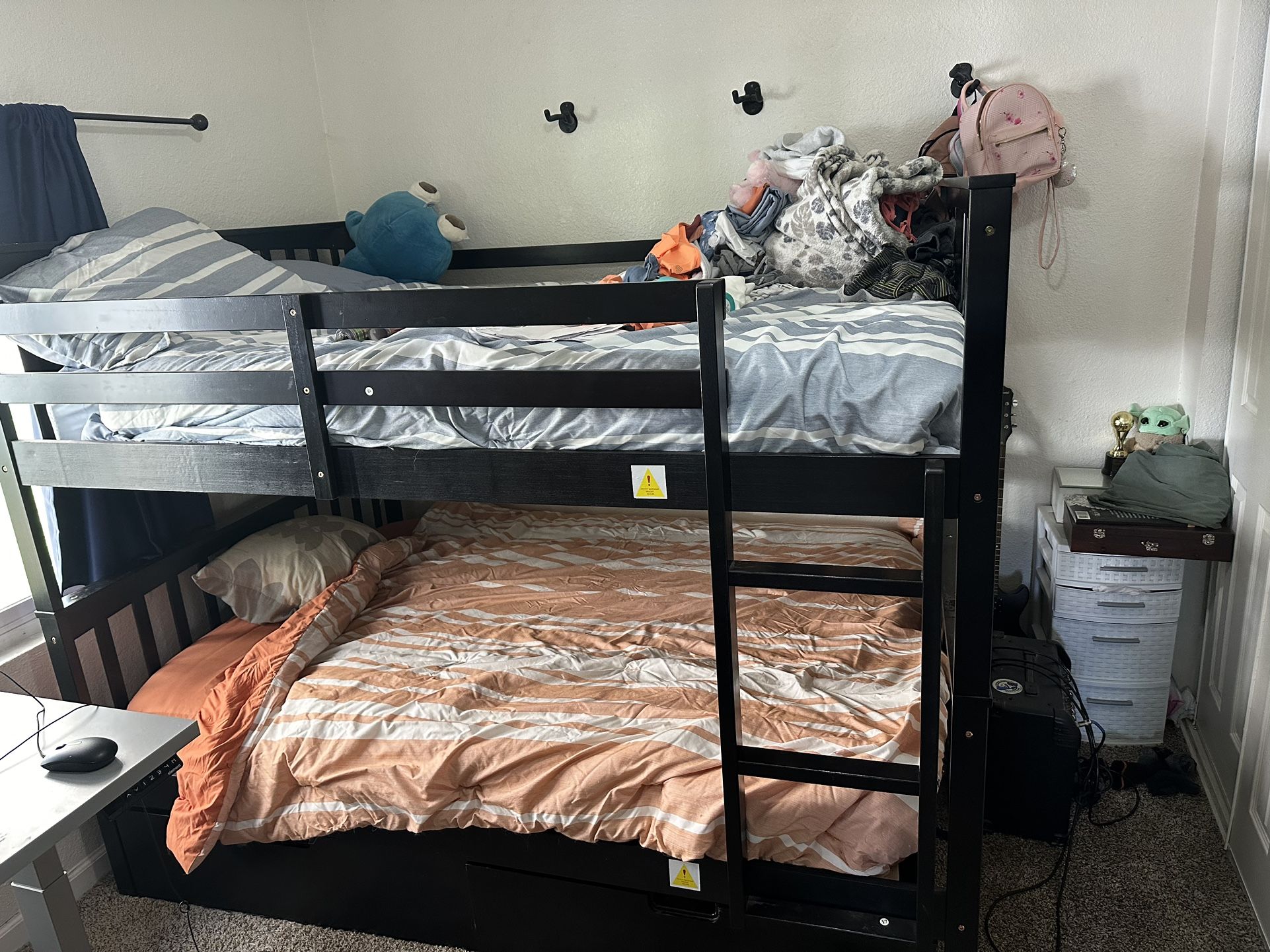 Bunk Beds Full Sized 