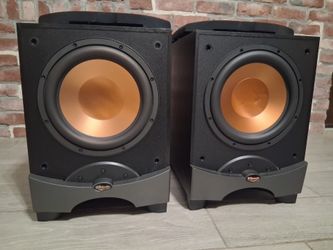 (2) HOME WOOFERS (NON -AMPLIFIED)