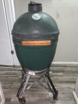 Large big green egg