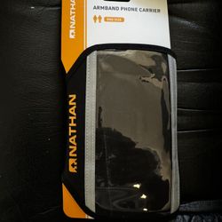 Nathan Armband Phone Carrier