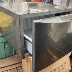 Luxury Glide Laundry Pedestals