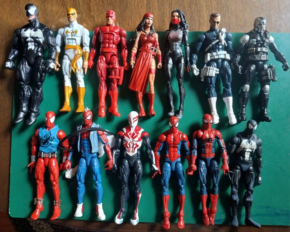 Marvel Legends Spiderman, Daredevil Lot