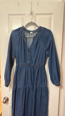 Women’s Gap midi denim dress