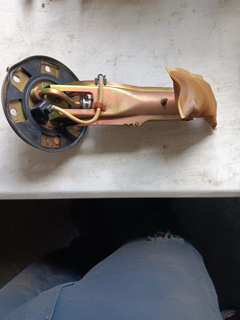 92-95 Honda Civic Oem Fuel Pump