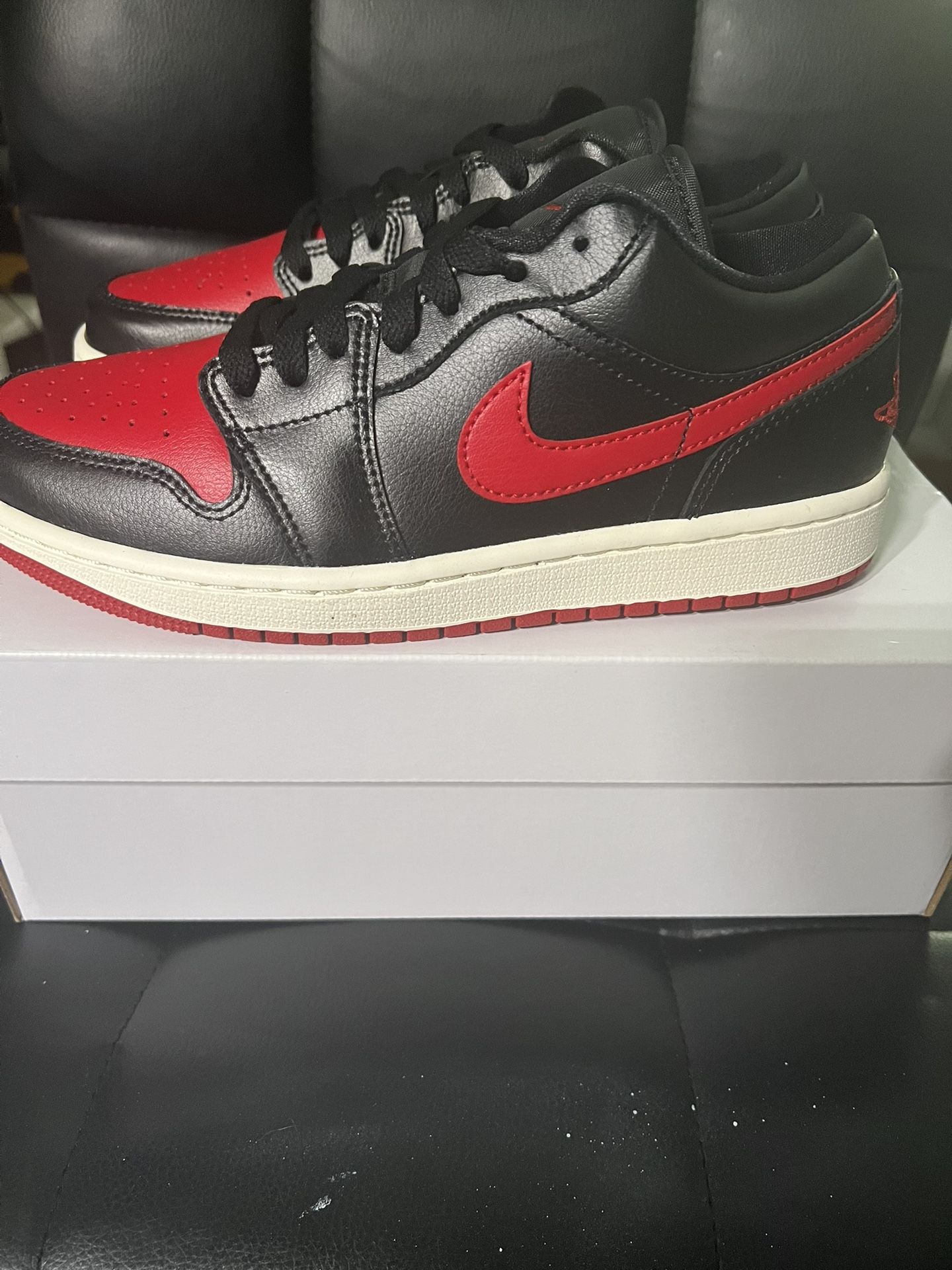 Jordan 1 Low Black And Red Size 6m For Sale