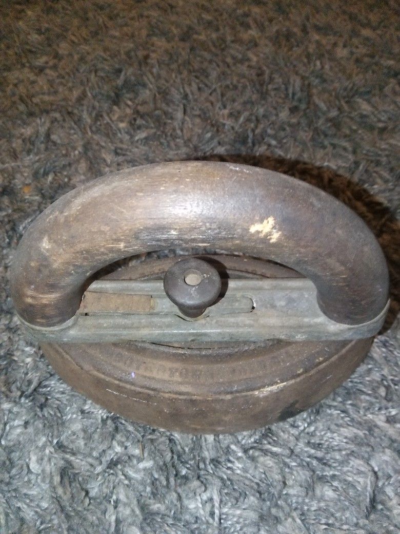 ANTIQUE COLEBROOKDALE #2 IRON