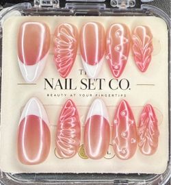 Almond Shape and Square Shape Press On Nails