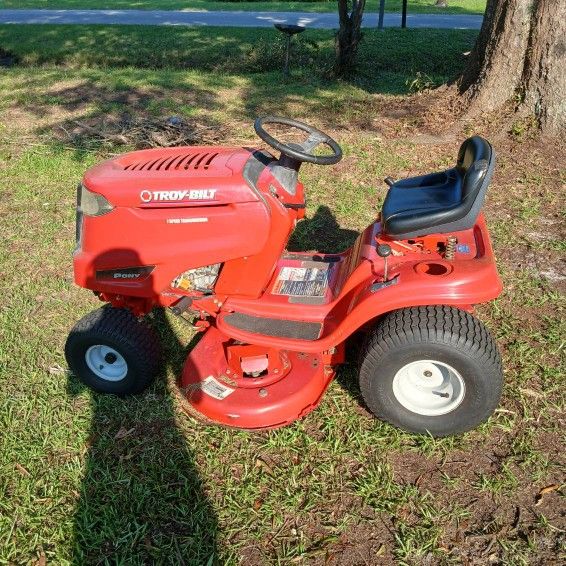 2008 Troybilt Pony 17.5 HP 42inch Riding Lawnmower