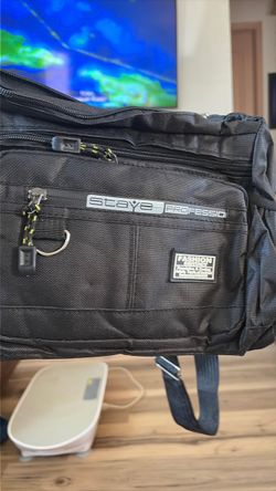StaYe Professional Black Messenger Bag