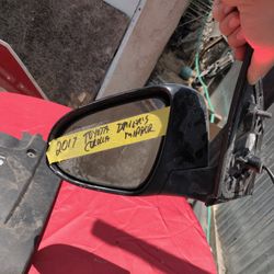 2017 Toyota Corolla driver mirror