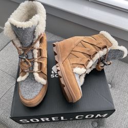 Sorel  Womens Boots Size 7.