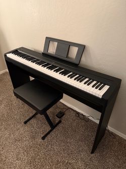 Yamaha P-45 Digital Piano