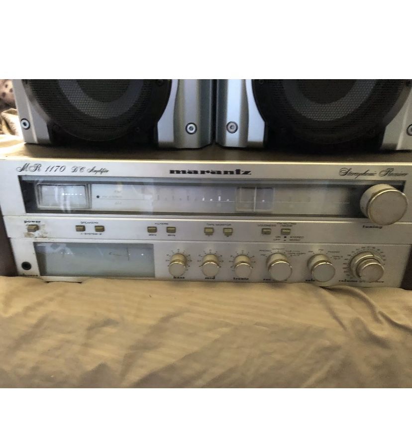 Marantz MR 1170 DC Amplifier Stereophonic Reciever (WORKING)