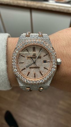 Vvs mossinoite watch