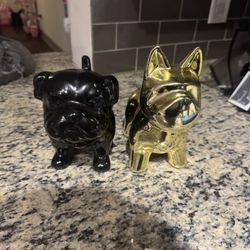 dog statues 