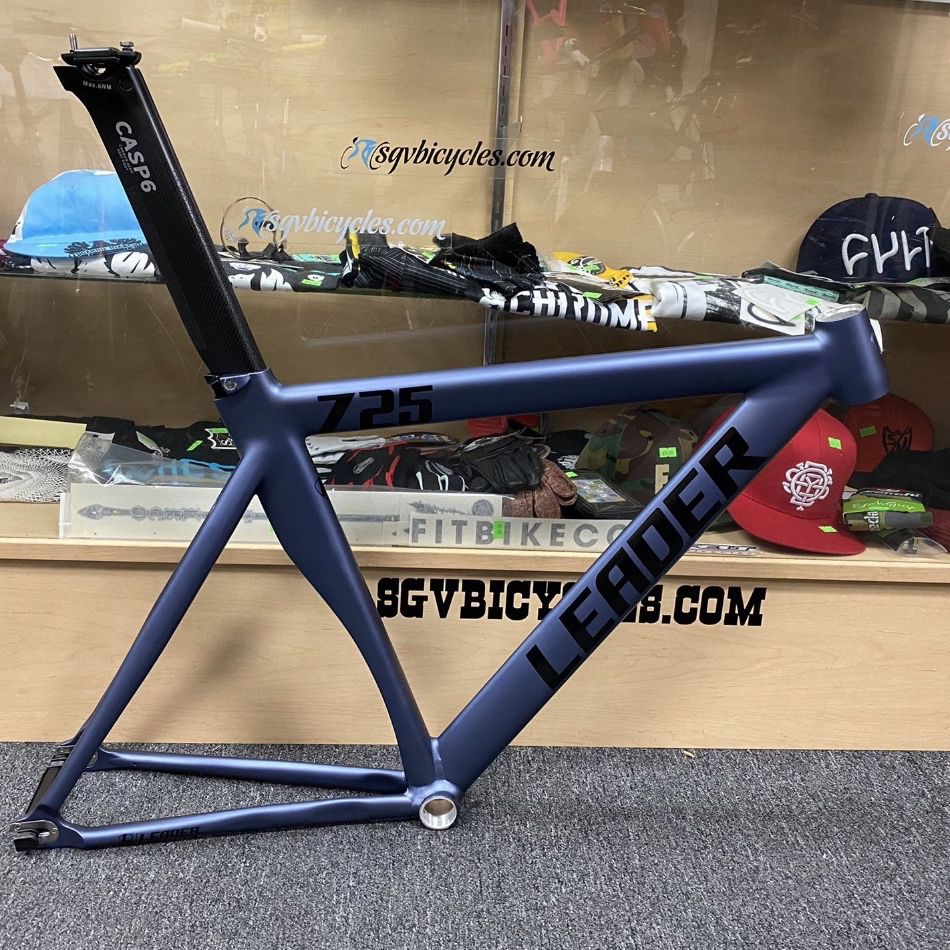 48cm Leader 725 Silver With Carbon Aero Seat Post $389 Brand New