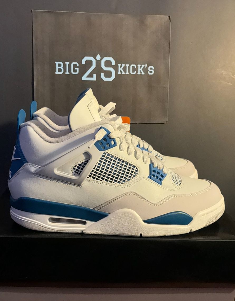 Jordan 4 ‘Military Blue’