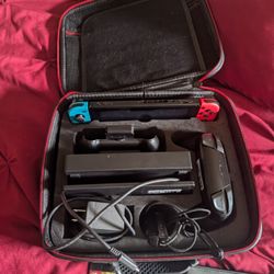 Nintendo Switch, Case, pro controller , 5 Games, SD Card