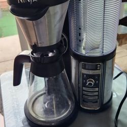 Coffee Maker Ninja.  Cafetera ninja