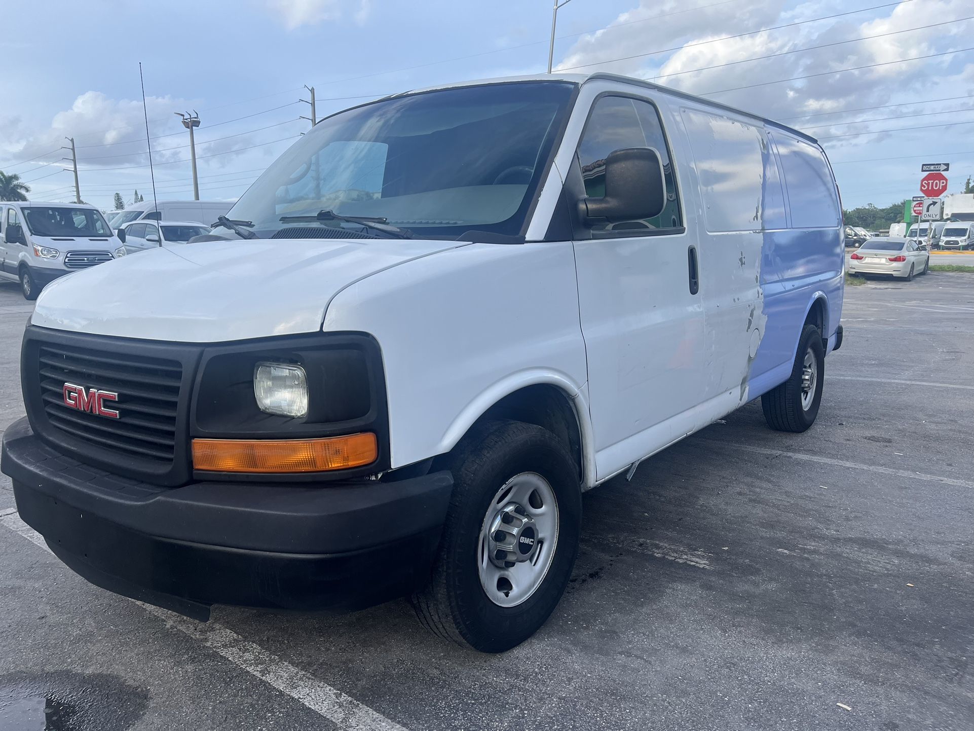 2008 GMC Savana