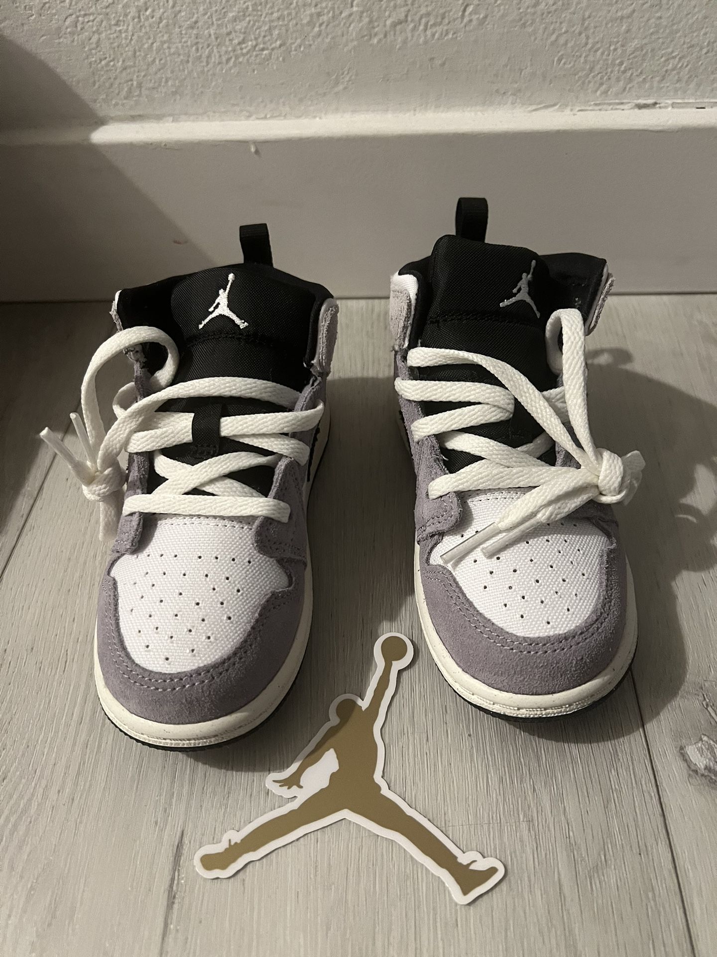 New Kids Size Nike Jordan 1 MID SE CRAFT (TD) Cement Grey/Black White 10c