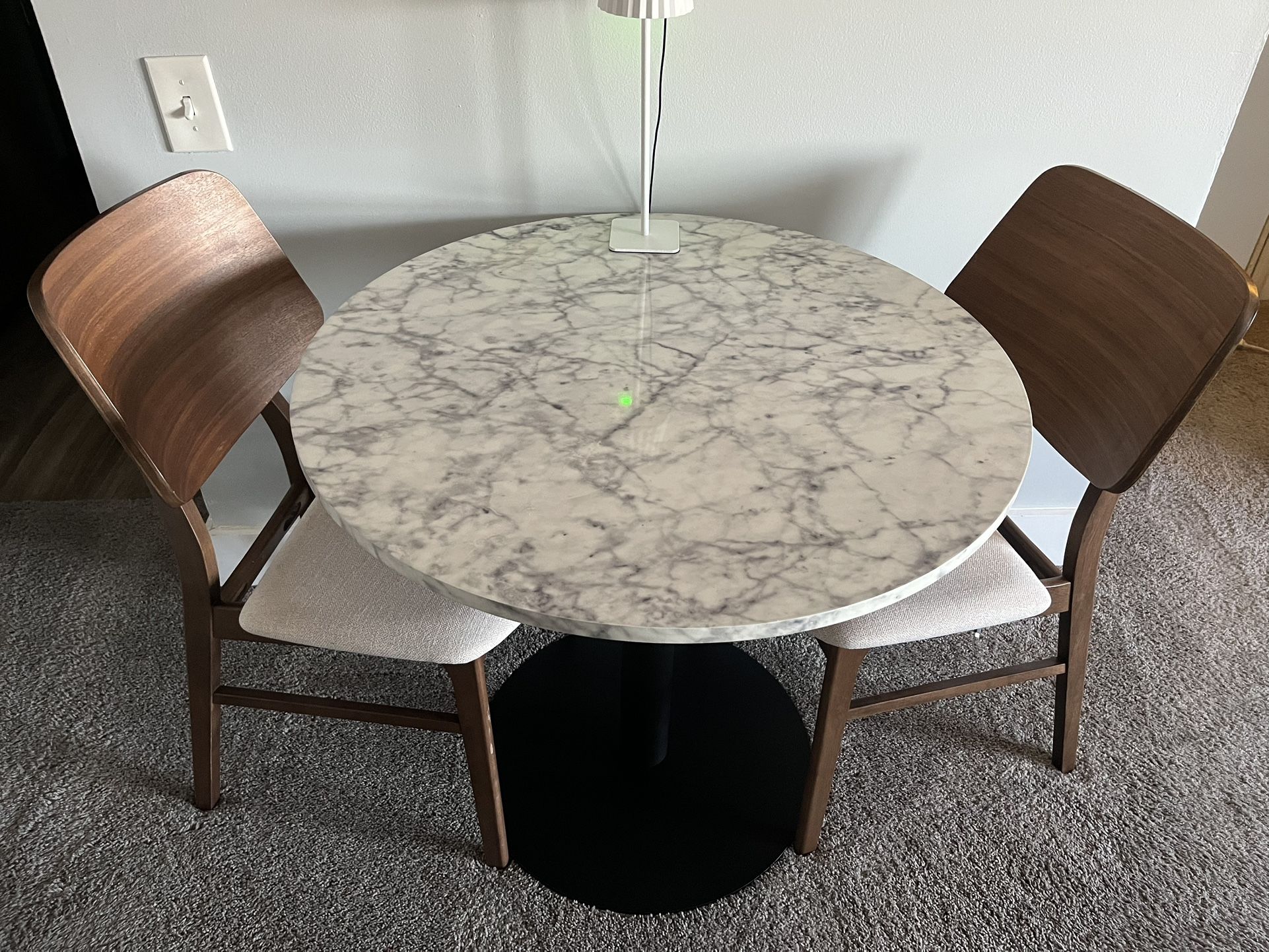 Bistro Table With 2 Chairs