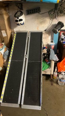 Folding Wheelchair Ramp Aluminum Non-Slip