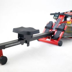 Rowing Machine New 