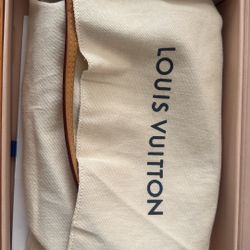 Authentic Louis Vuitton Pallas Bag 