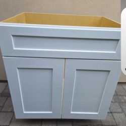 Bathroom Vanity Cavinet 30” 