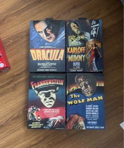 NECA Universal Monsters Ultimate Figures Set of 4