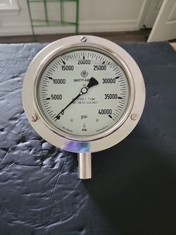 McDaniel Controls Safety Gauge 40,000 PSI