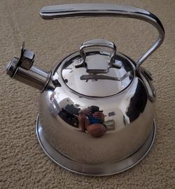 Copco 2 quart stainless steel whistling tea kettle PRICE IS FIRM for Sale  in Boca Raton, FL - OfferUp