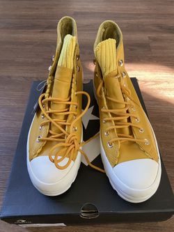 Converse CTAS Lugged Winter Hi Size 10.5 New!
